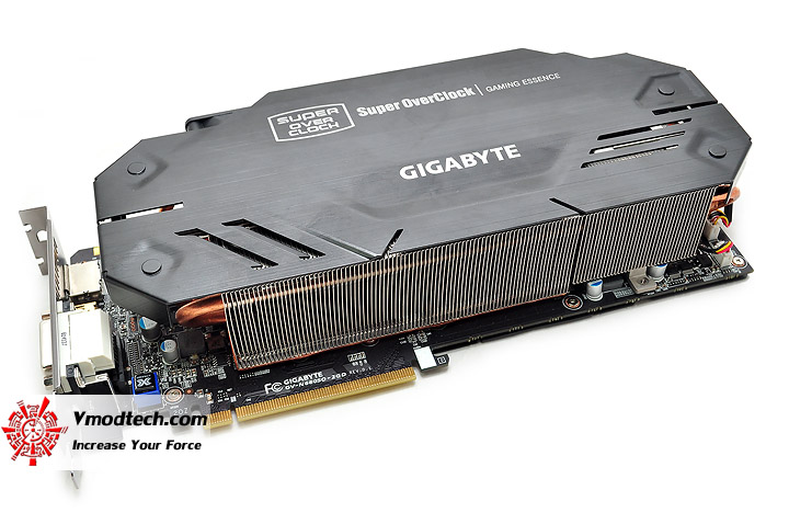 dsc 0084 GIGABYTE GTX 680 SOC WindForce 5X