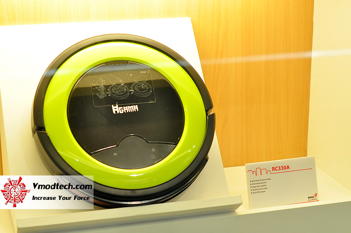 dsc 0012 Genius at COMPUTEX 2012