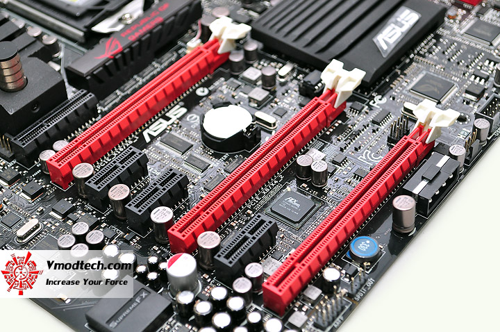 dsc 0172 ASUS ROG MAXIMUS V FORMULA with 3rd Generation Intel® Core™ i5 3570K Retail Box