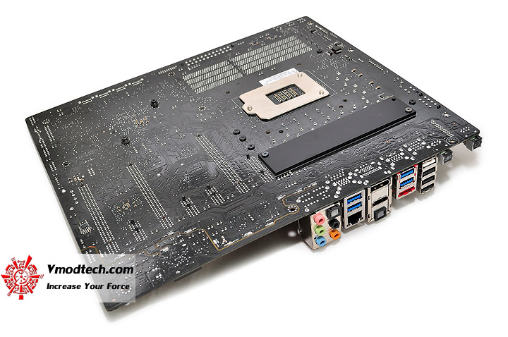 dsc 0214 ASUS ROG MAXIMUS V FORMULA with 3rd Generation Intel® Core™ i5 3570K Retail Box