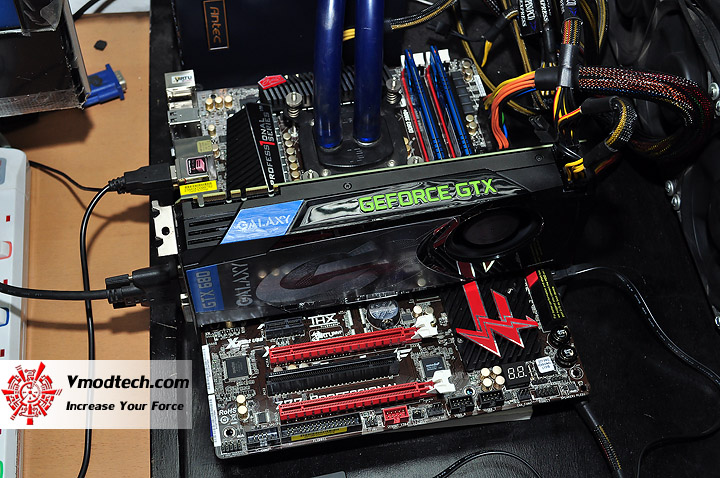 dsc 0041 ASROCK FATAL1TY Z77 PROFESSIONAL Motherboard Review