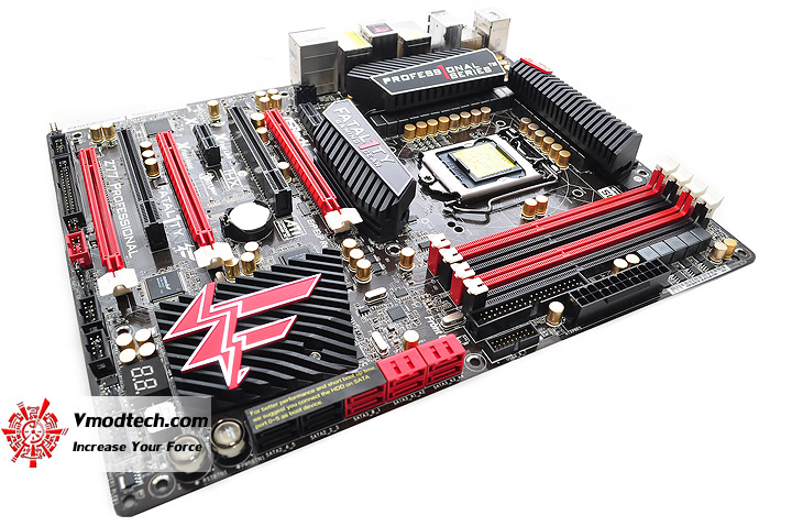 dsc 0155 ASROCK FATAL1TY Z77 PROFESSIONAL Motherboard Review