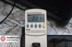 dsc 2190 300x198 EVGA GEFORCE GTX 670 Review