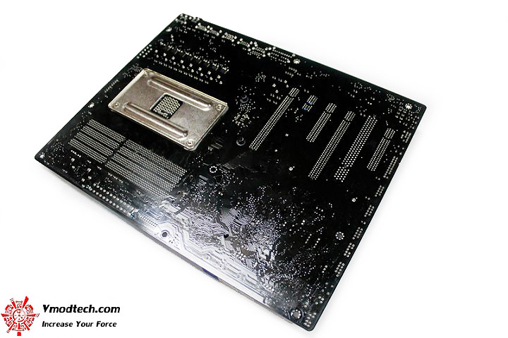 img 5100 720x479 ASUS M5A99FX PRO R2.0 Motherboard Review