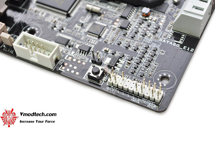 dsc 0236 ASUS SABERTOOTH 990FX R2.0 Motherboard Review