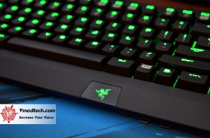 dsc 0131 300x198 Razer BlackWidow Ultimate 2013 Review