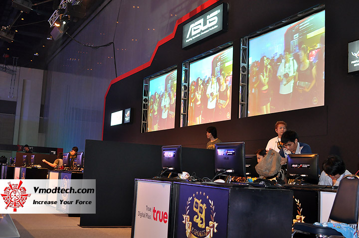 dsc 0320 ASUS @ BIG FESTIVAL 2012