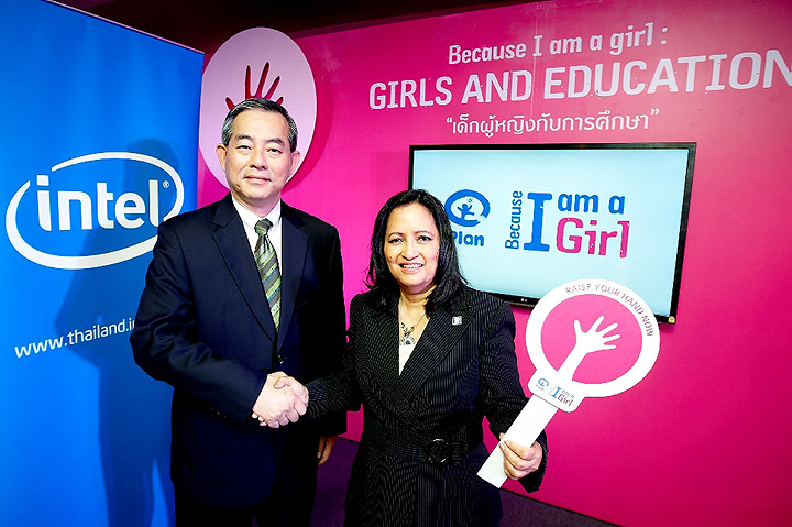 intel plan mou 4 อินเทลสนับสนุนให้เด็กและเยาวชนหญิงในถิ่นธุรกันดารมีโอกาสใช้เทคโนโลยี เพื่อการเรียนรู้ผ่านความร่วมมือกับ แพลน อินเตอร์เนชั่นแนล