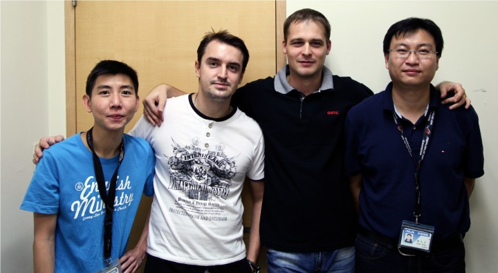 pr-asus-shamino-smoke-12-and-andre-yang-left-to-right_resize pr asus shamino smoke 12 and andre yang left to right resize 720x395 ทีมงาน ROG ร่วมทุบสถิติโลกในการโอเวอร์คล็อก 2 รายการ กับกิจกรรม ASUS ROG Gathering