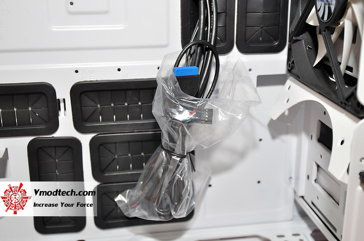 dsc_0100 dsc 0100 NZXT SWITCH 810 Full Tower Chassis Review