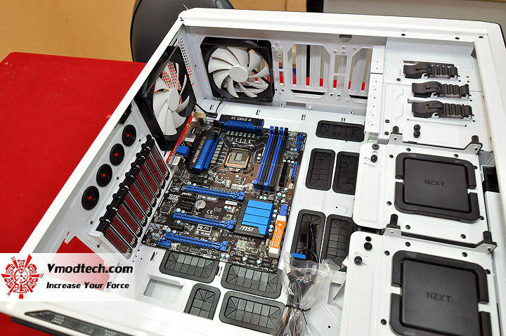 dsc_0135 dsc 0135 NZXT SWITCH 810 Full Tower Chassis Review