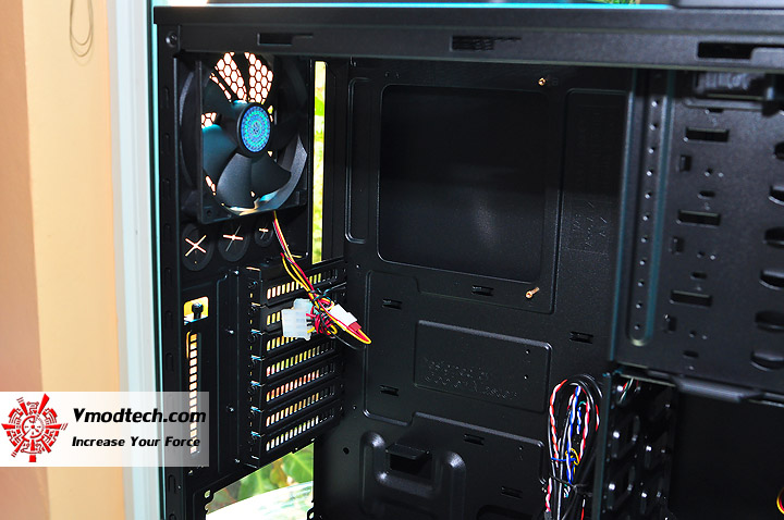 dsc 0312 COOLER MASTER HAF 912 Chassis Review