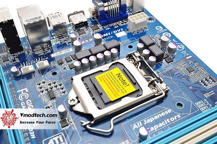 dsc 0479 GIGABYTE GA H77M D3H Micro ATX Motherboard Review