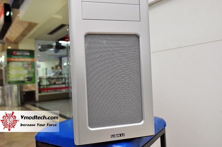 dsc 0143 Lian Li PC 7H All Aluminum Chassis