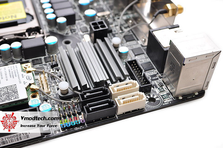 dsc 0786 GIGABYTE GA H77N WIFI Mini ITX Motherboard Review