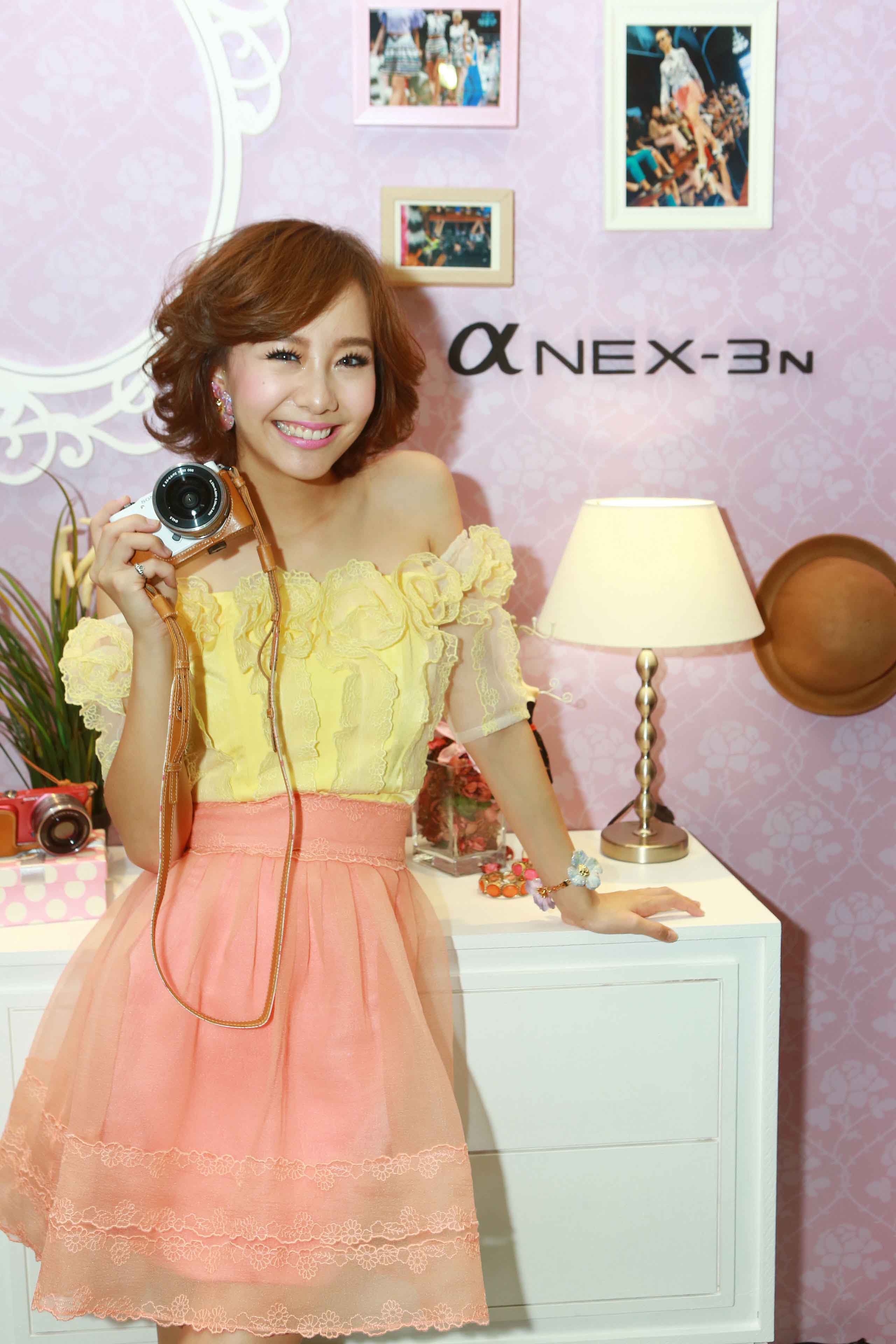 pic_sony-new-camera_006 pic sony new camera 006 โซนี่ไทย ชวนสัมผัสประสบการณ์ใหม่ของการถ่ายภาพ ในงานเปิดตัวกล้องมิเรอร์เลส “NEX 3N” และ กล้อง D SLT A58”