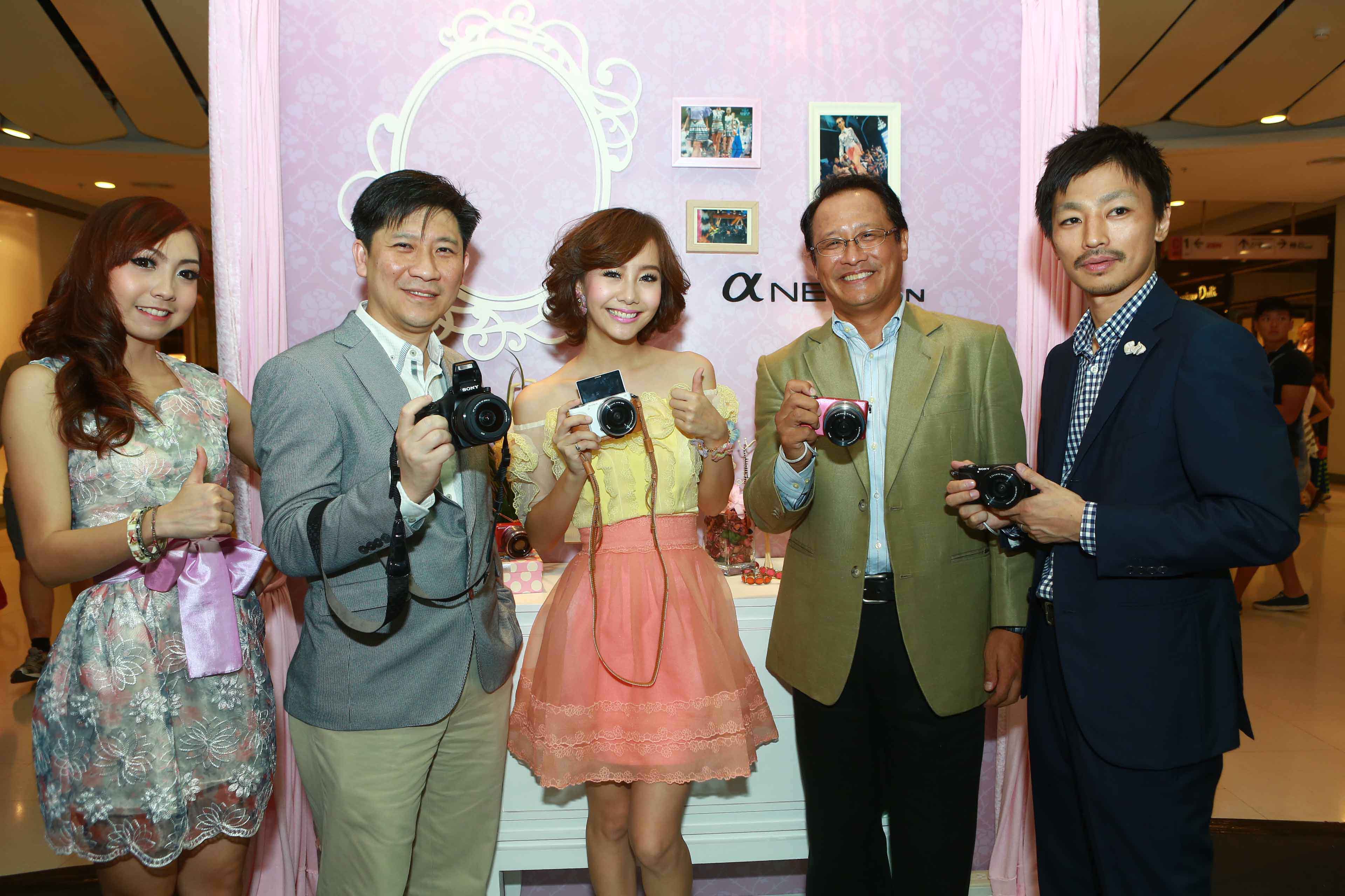 pic_sony-new-camera_012 pic sony new camera 012 โซนี่ไทย ชวนสัมผัสประสบการณ์ใหม่ของการถ่ายภาพ ในงานเปิดตัวกล้องมิเรอร์เลส “NEX 3N” และ กล้อง D SLT A58”