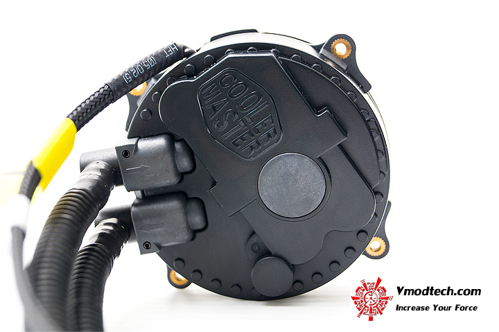 dsc00218 CoolerMaster Seidon 240M Liquid CPU Cooler Kit Review