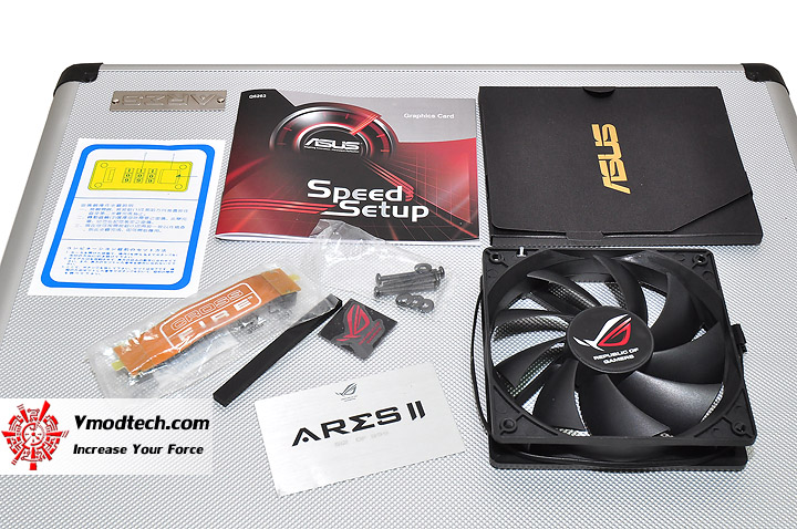 dsc_0754 dsc 0754 ASUS ROG ARES II : dual HD 7970 GPUs and hybrid air/ liquid cooling Review
