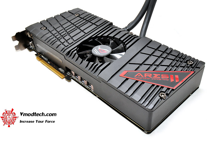 dsc_0823 dsc 0823 ASUS ROG ARES II : dual HD 7970 GPUs and hybrid air/ liquid cooling Review