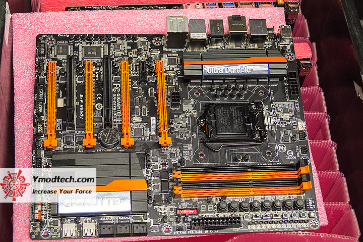 dsc00588 Gigabyte in taiwan on tour