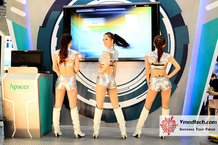 dsc 2943 APACER Dancing Show @ COMPUTEX TAIPEI 2013