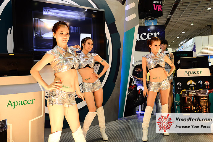 dsc 2954 APACER Dancing Show @ COMPUTEX TAIPEI 2013