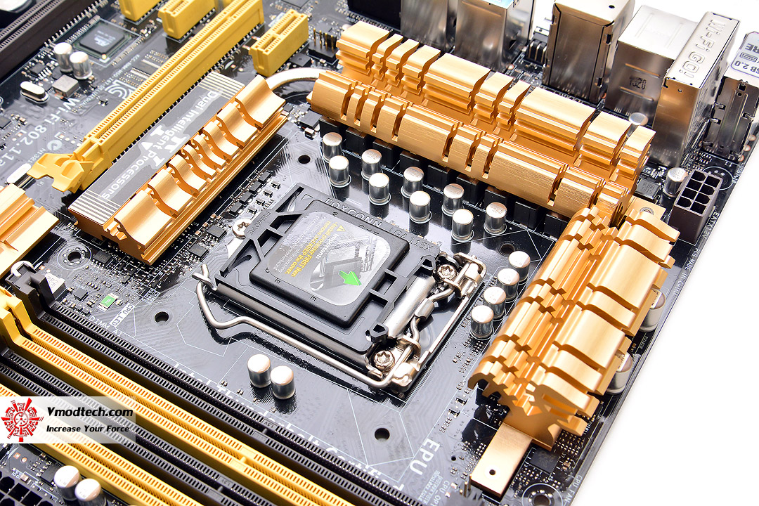 dsc_9211 dsc 9211 ASUS Z87 DELUXE/DUAL Motherboard Review