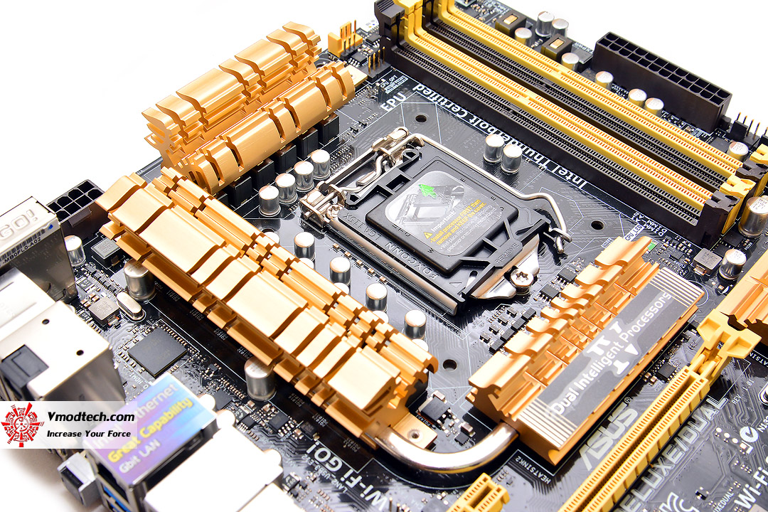 dsc_9215 dsc 9215 ASUS Z87 DELUXE/DUAL Motherboard Review