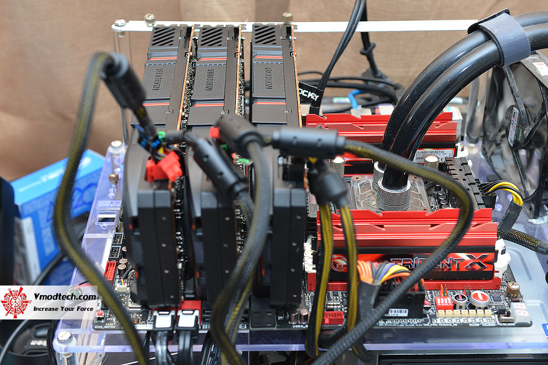 dsc_8671 dsc 8671 AMD RADEON R9 290X 3 Ways CrossFireX Review