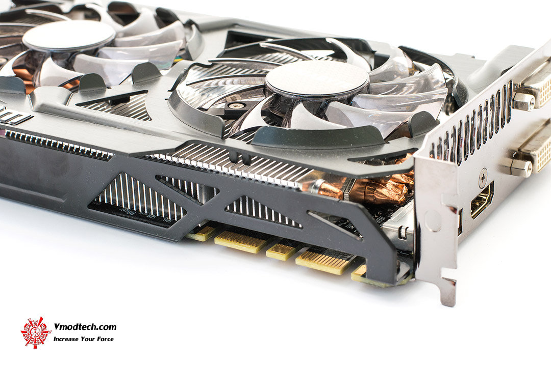 dsc 1156 Gigabyte Geforce GTX760 4GB GDDR5 WINDFORCE SLI Review