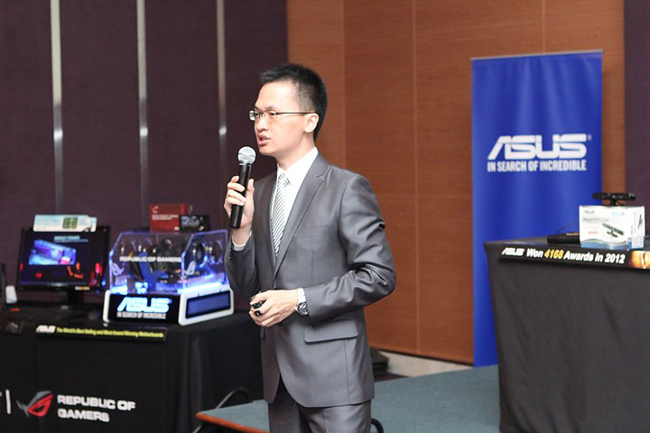 img_-60-copy img 60 copy เอซุส เผยผลประกอบการปี 2013 ประสบความสำเร็จอย่างสวยงาม พร้อมแผนการดำเนินการตลาดในปี 2014 มุ่งเน้นคู่ค้า และนวัตกรรมด้านผลิตภัณฑ์ใหม่ ตั้งเป้าเติบโต 40%