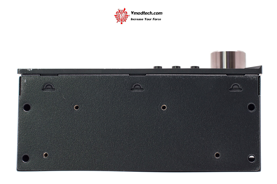 dsc_2003 dsc 2003 Asus ROG Front Base Dual Bay Gaming Panel