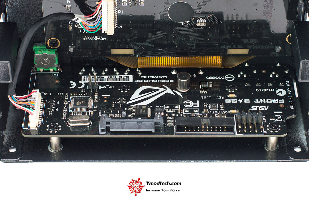 dsc_2006 dsc 2006 Asus ROG Front Base Dual Bay Gaming Panel