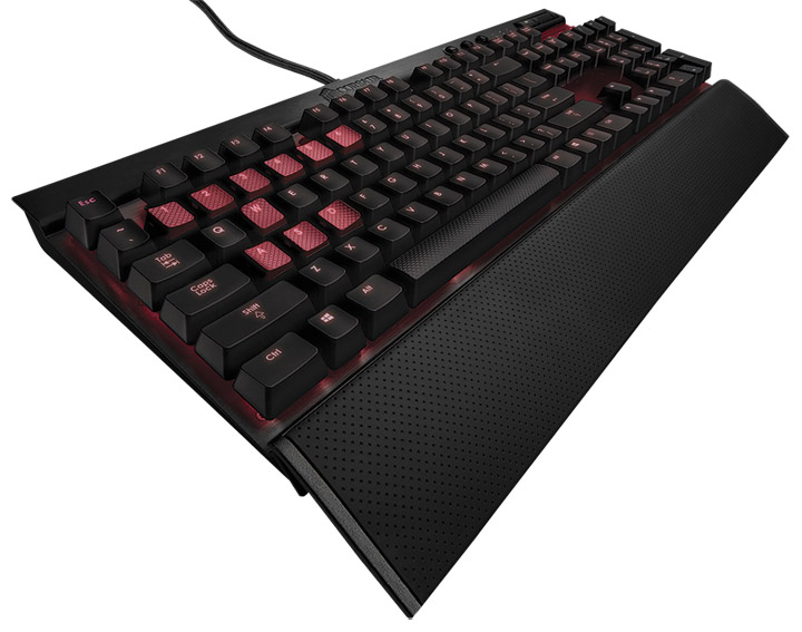 012 012 Corsair ขอแนะนำผลิตภัณฑ์ใหม่ Black Aluminum Vengeance K70 Mechanical Gaming Keyboard