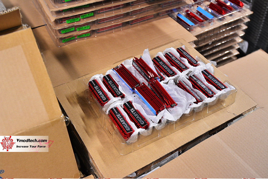 dsc_8203 dsc 8203 GIGABYTE HEADQUARTER ON TOUR