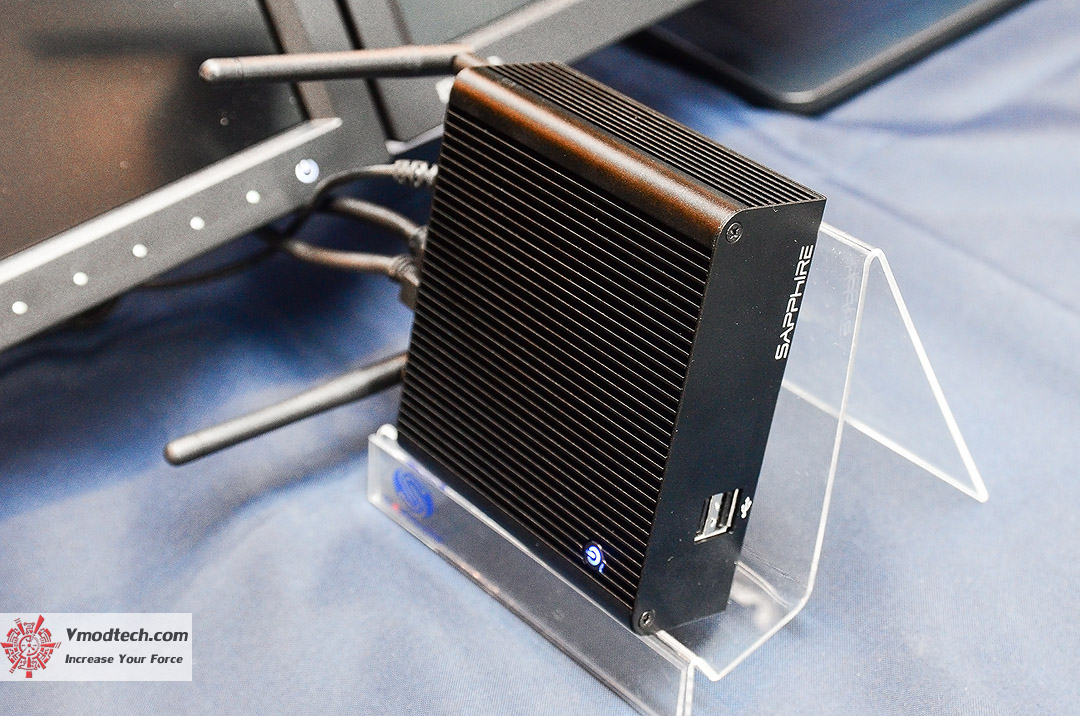 dsc_3363 dsc 3363 SAPPHIRE @ COMPUTEX TAIPEI 2014