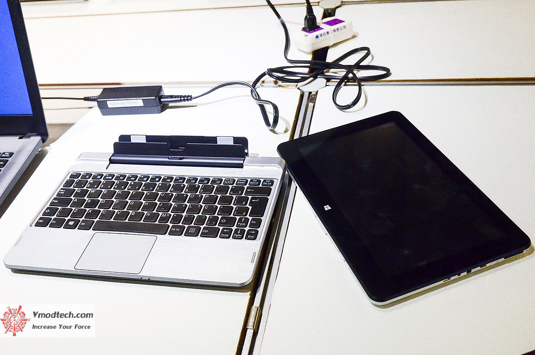 dsc_4325 dsc 4325 Shuttle Office @ COMPUTEX TAIPEI 2014