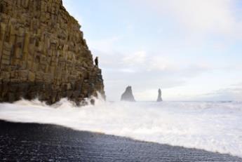 image008 กล้องนิคอน D810 ใหม่ มาพร้อมกับเซ็นเซอร์รับภาพความละเอียด 36.3 ล้านพิกเซล ตอบสนองการทำงานอเนกประสงค์ เพื่อภาพถ่ายคุณภาพเหนือระดับ สร้างสรรค์ภาพถ่ายและวีดีโอคุณภาพยอดเยี่ยม ตอบสนองความต้องการของผู้ที่มีใจรักการถ่ายภาพและช่างภาพมืออาชีพได้อย่างลงตัว