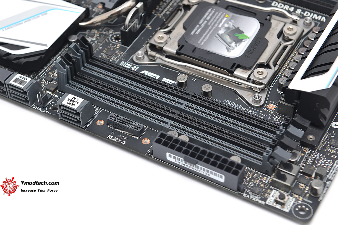 dsc_62271 dsc 62271 ASUS X99 DELUXE Motherboard Review