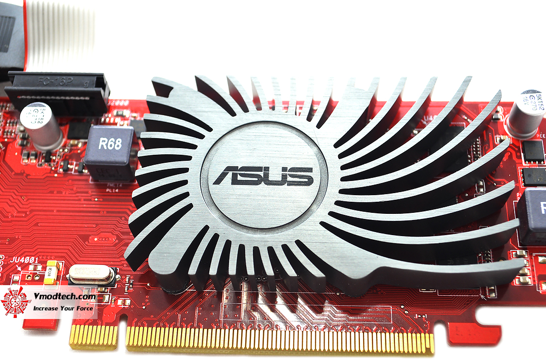 dsc 0182 ASUS R5 230 silent 