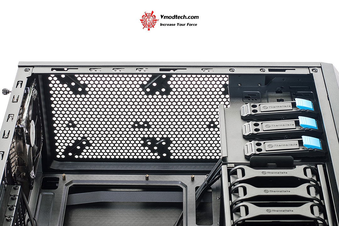 dsc_3106 dsc 3106 UNBOXING Thermaltake Commander G41 Mid Tower Chassis