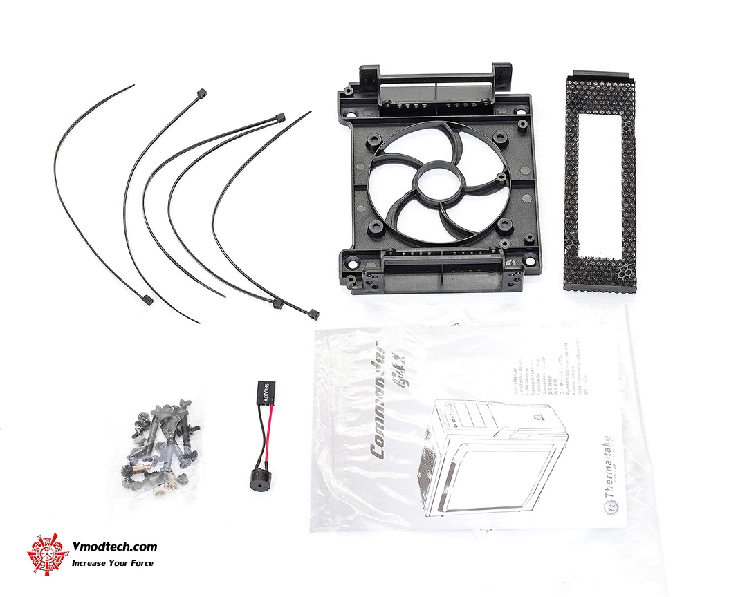 dsc_3112 dsc 3112 UNBOXING Thermaltake Commander G41 Mid Tower Chassis