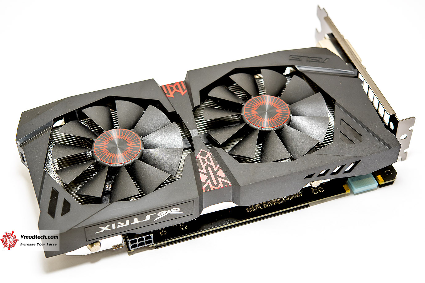 dsc_7923 dsc 7923 ASUS STRIX GTX960 DC2OC 2GD5