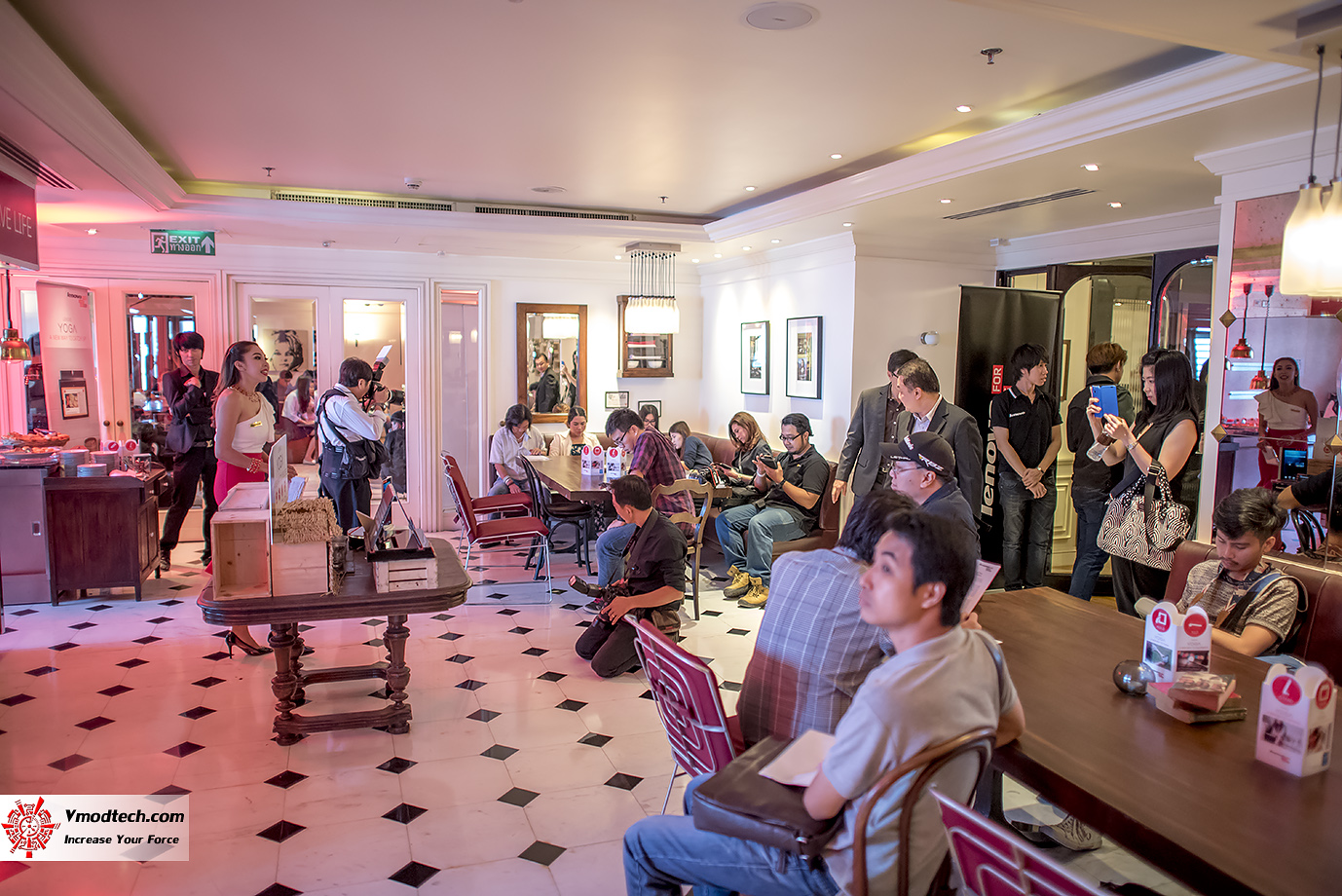 dsc_0181 dsc 0181 ภาพบรรยากาศ งานเลอโนโวเปิดตัว เลอโนโว โยก้า ซีรียส์ ใหม่ 3 รุ่น
