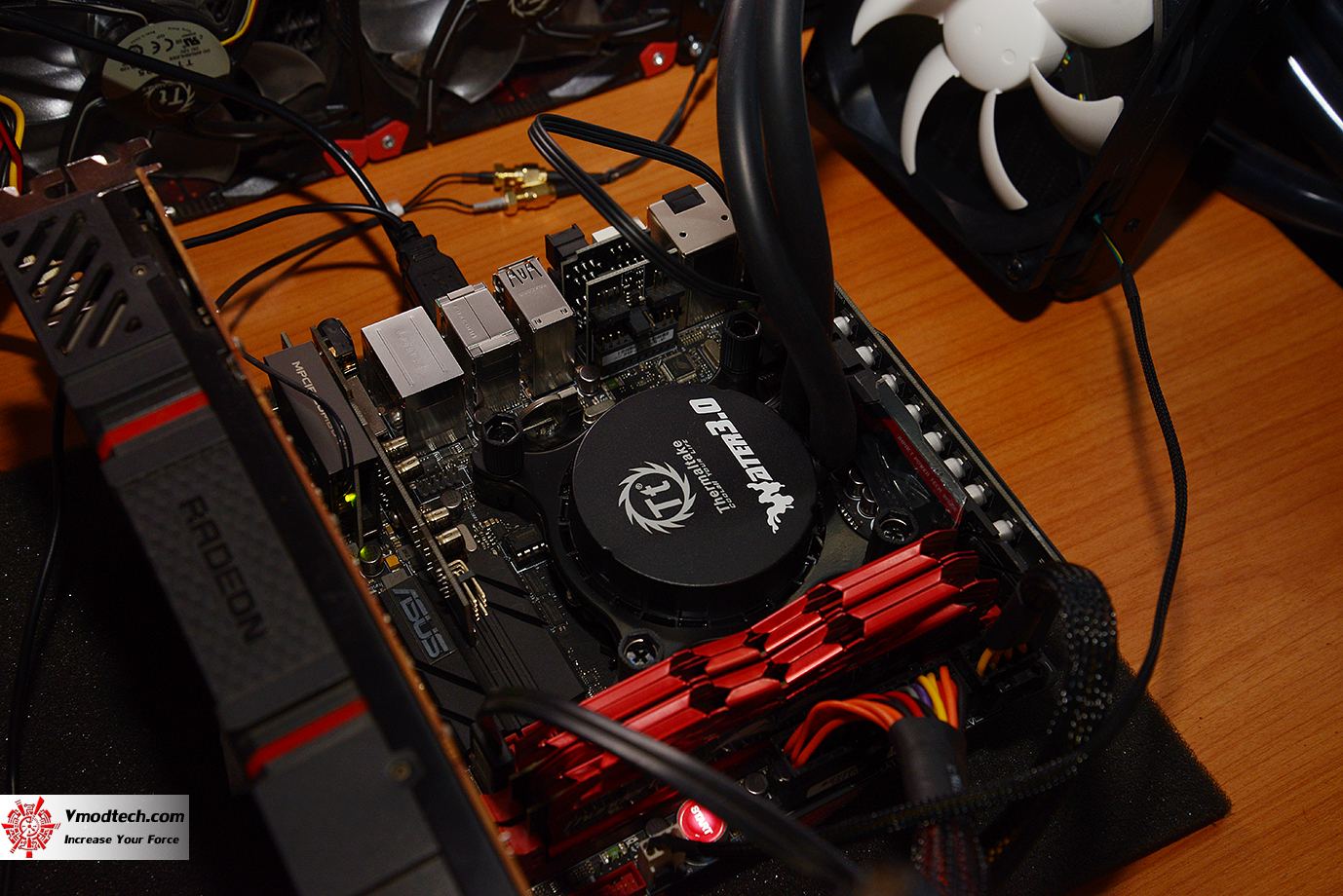 dsc_0847 dsc 0847 Thermaltake Water 3.0 Performer