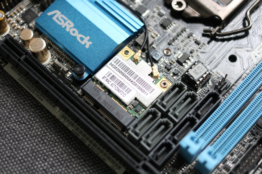 asrock-z97e-itxac-11 asrock z97e itxac 11 ASRock Z97E ITX/ac เมนบอร์ด ITX รองรับการเชื่อมต่อที่หลากหลาย แสดงผลได้หลายหน้าจอ