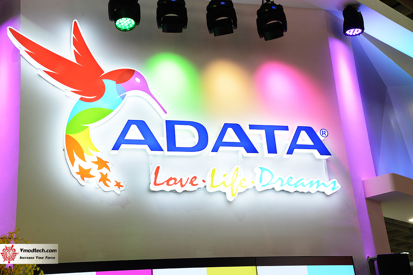dsc_9051 dsc 9051 ADATA Booth @ COMPUTEX 2016