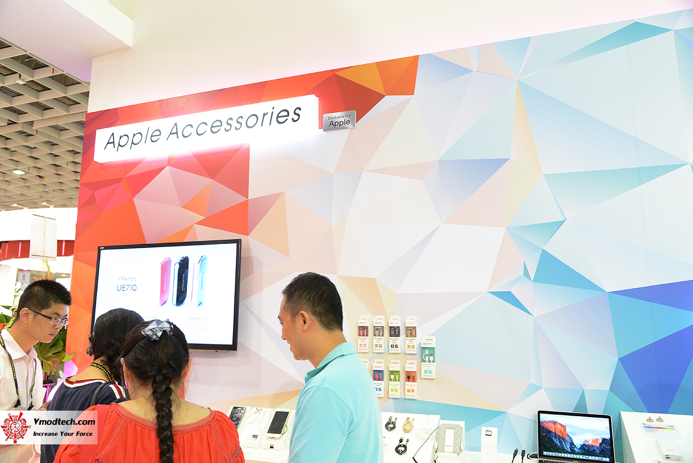 dsc_9171 dsc 9171 ADATA Booth @ COMPUTEX 2016