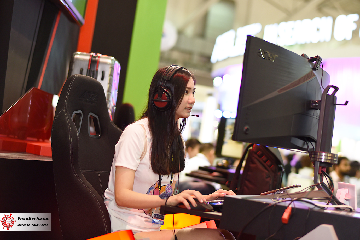 dsc_0095-copy dsc 0095 copy Predator Booth @Computex 2016